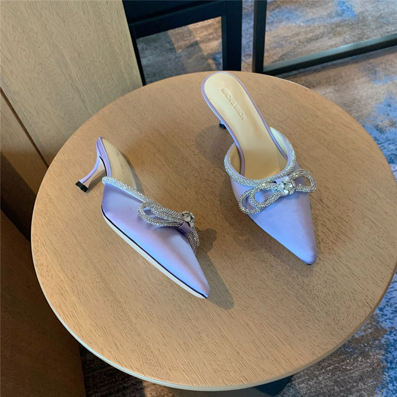 &  Rhinestone bow half drag high heels