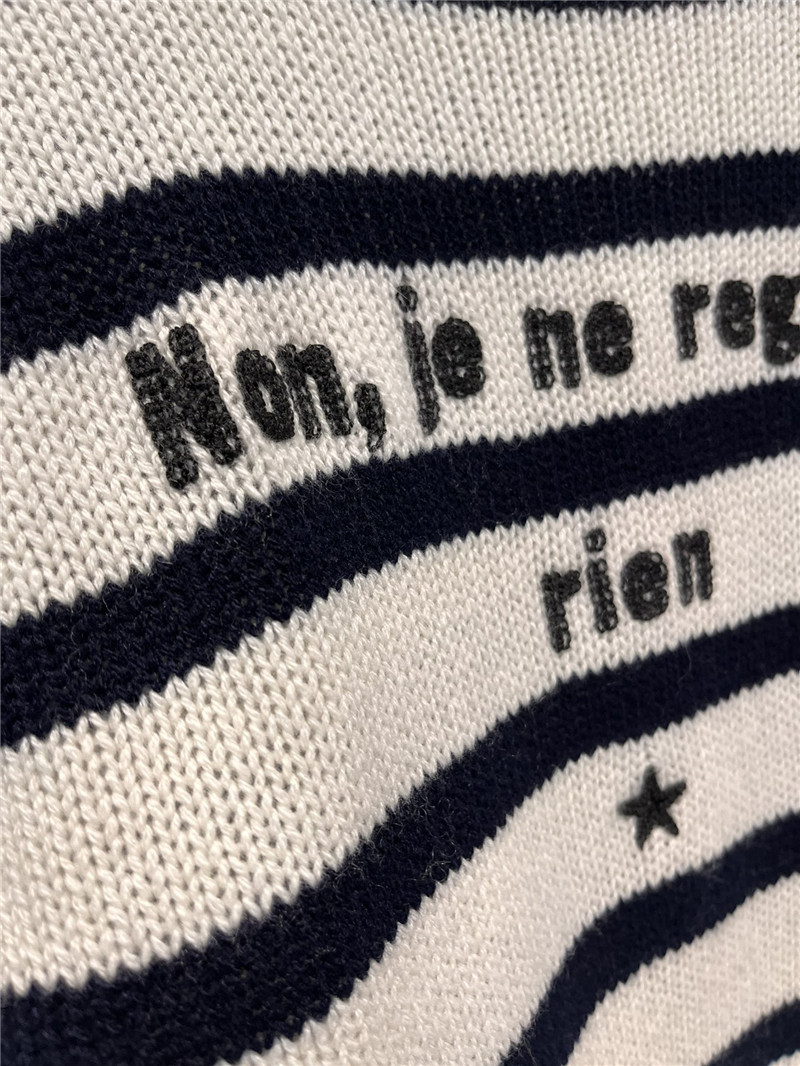 D10r cashmere knitted striped sweater