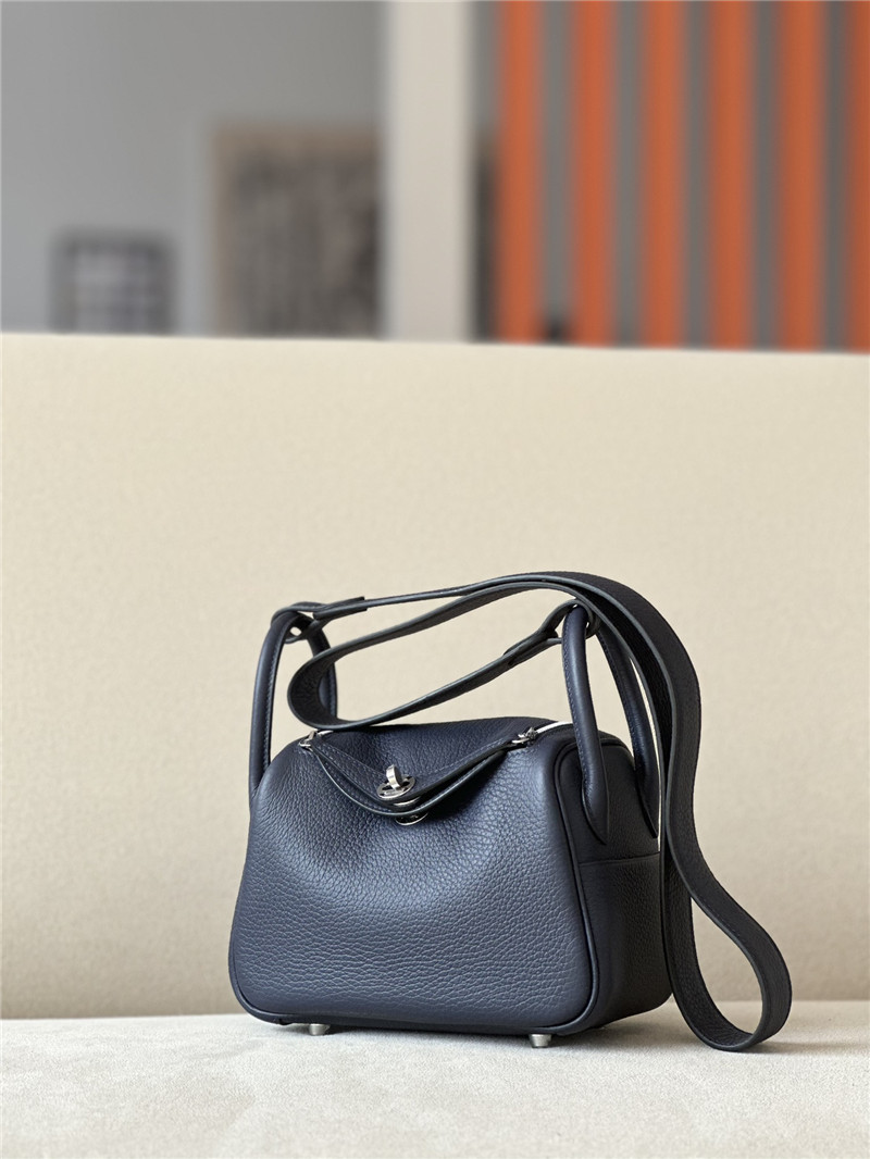 H**me5 mini lindy bag black