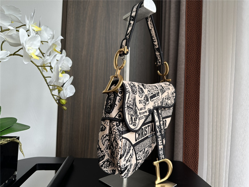 D10r black embroidered denim saddle bag