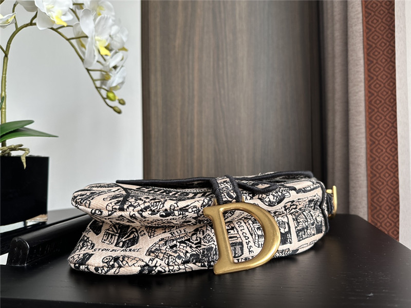 D10r black embroidered denim saddle bag