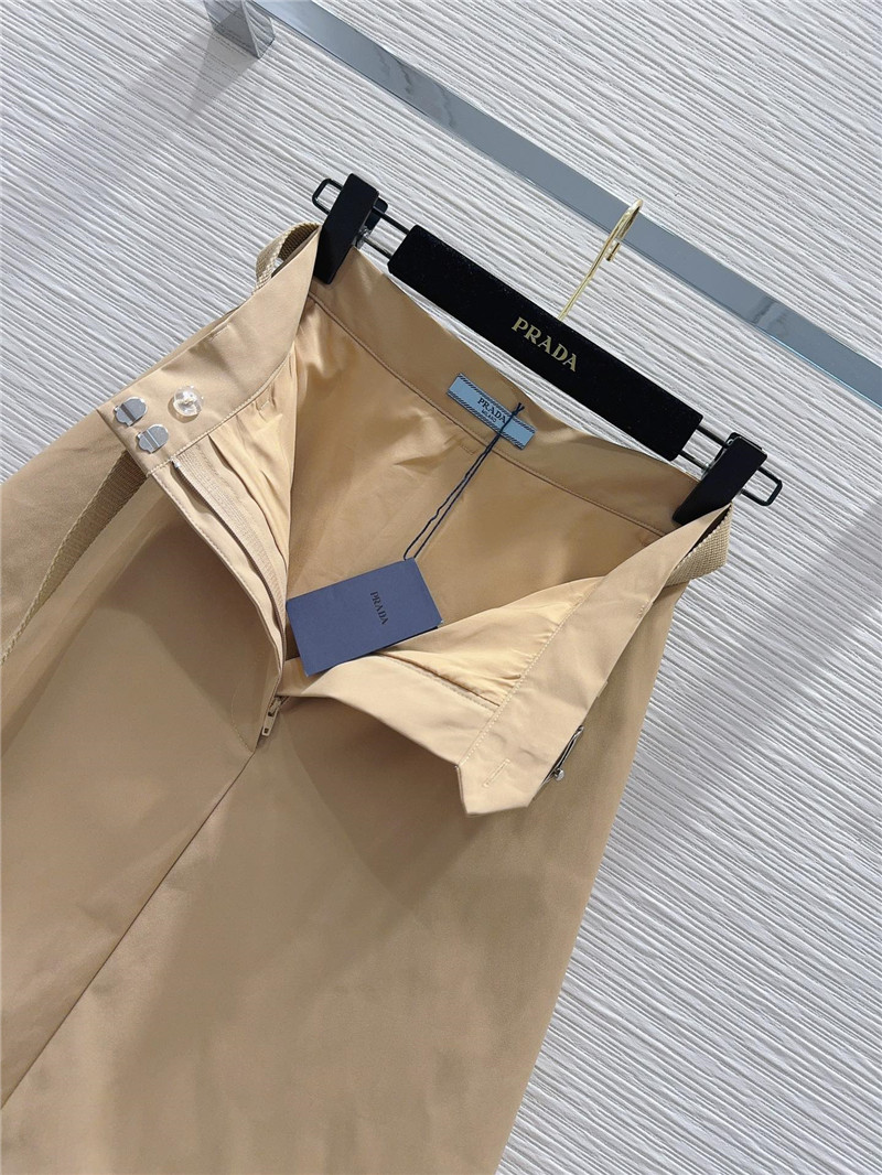 Pra*a mid-century style skirt