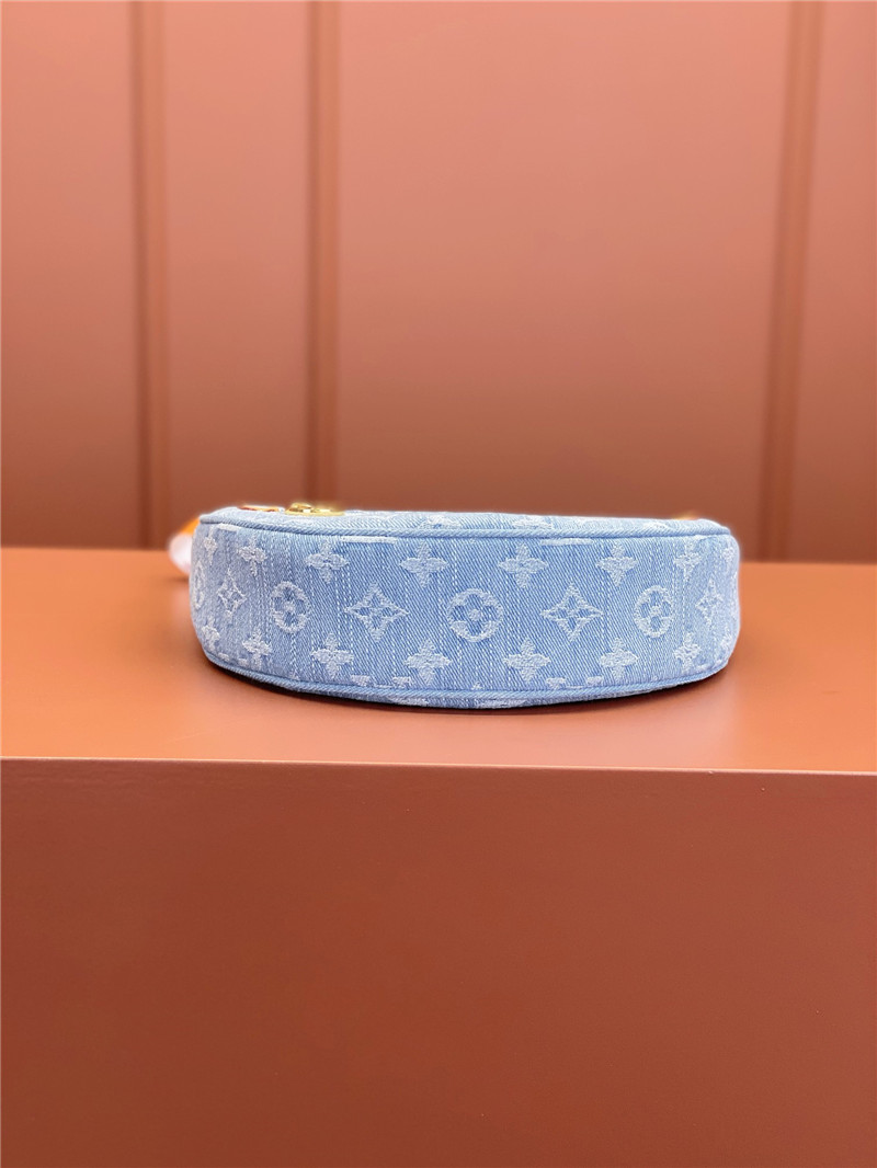 l0vis Vvtt0n lv loop denim hobo bag