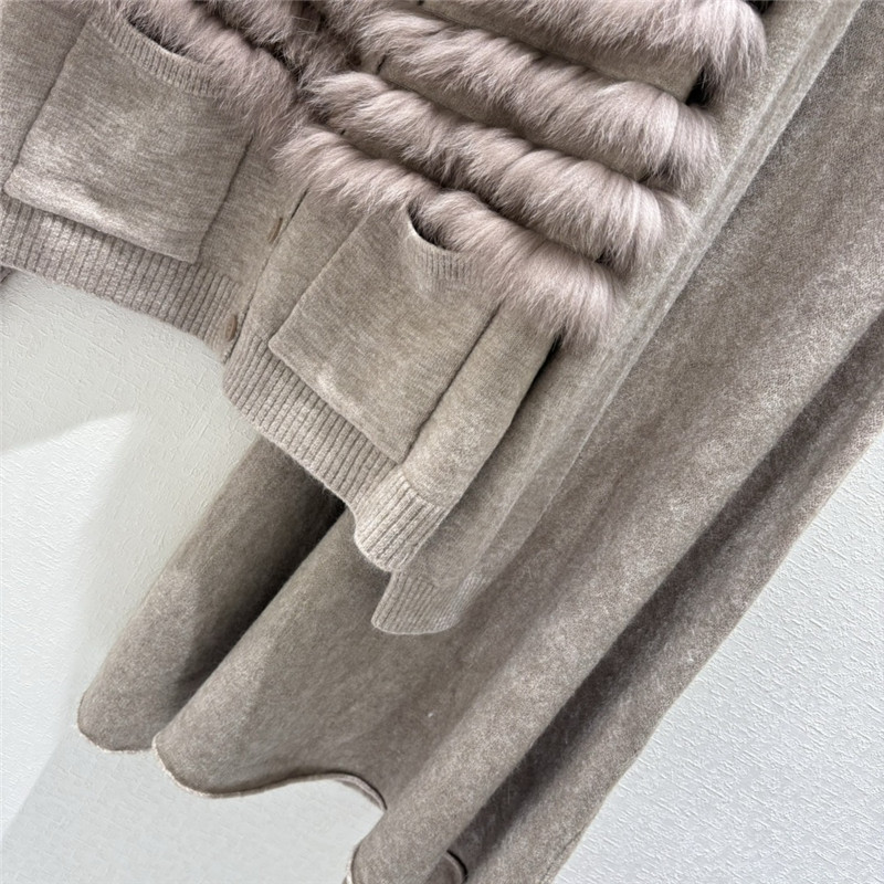 Wool fox fur top coat wool skirt suit