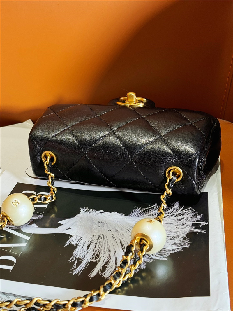 Ch**el pearl black classic cf bag small