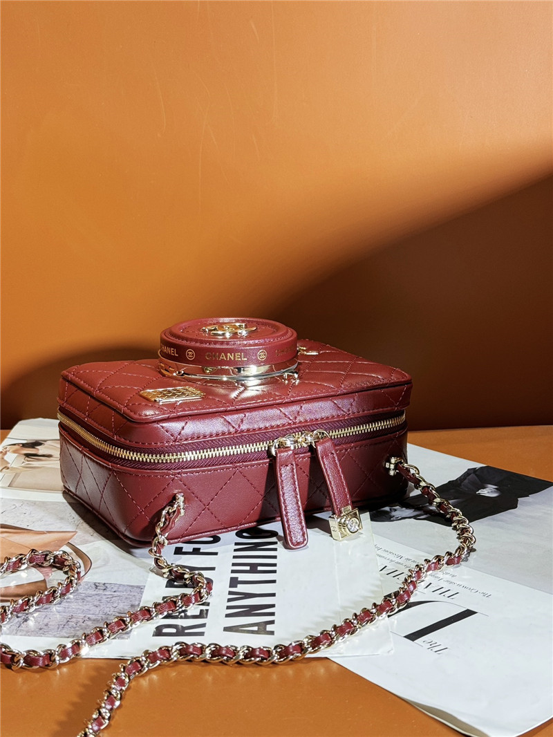 Ch**el wine red camera bag