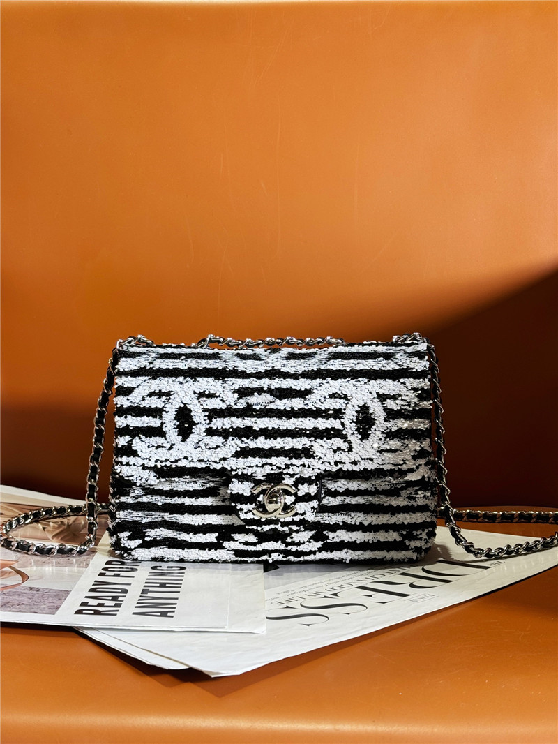 Ch**el sequin cf bag small
