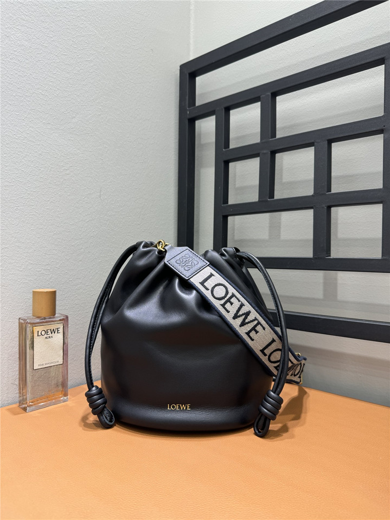 L0ew* flamenco black leather bag