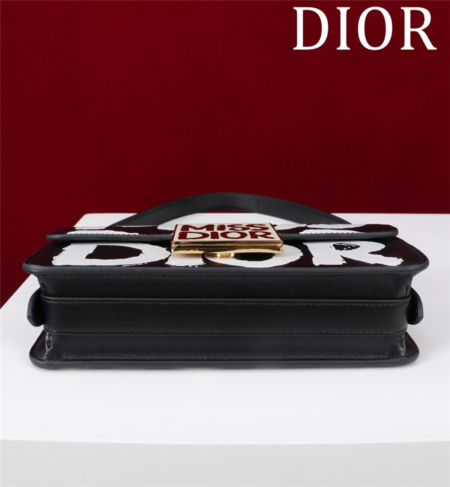 miss D10r flap bag [261025]