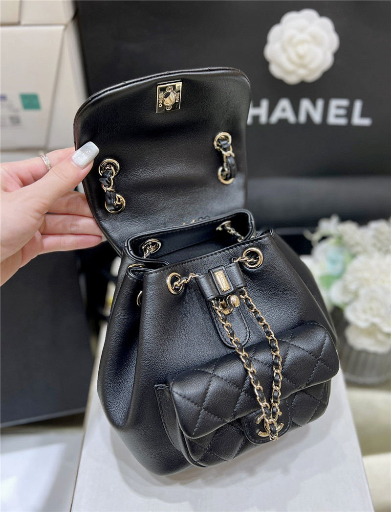Ch**el duma backpack caviar