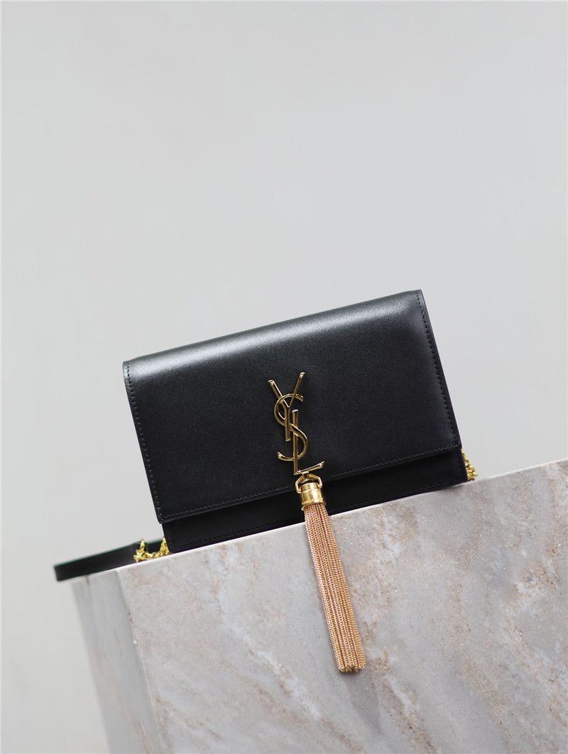 Y51 kate tassel bag with gold buckle