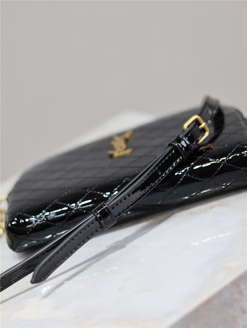 Sa1nt Lau*nt patent leather gaby zipped pouch