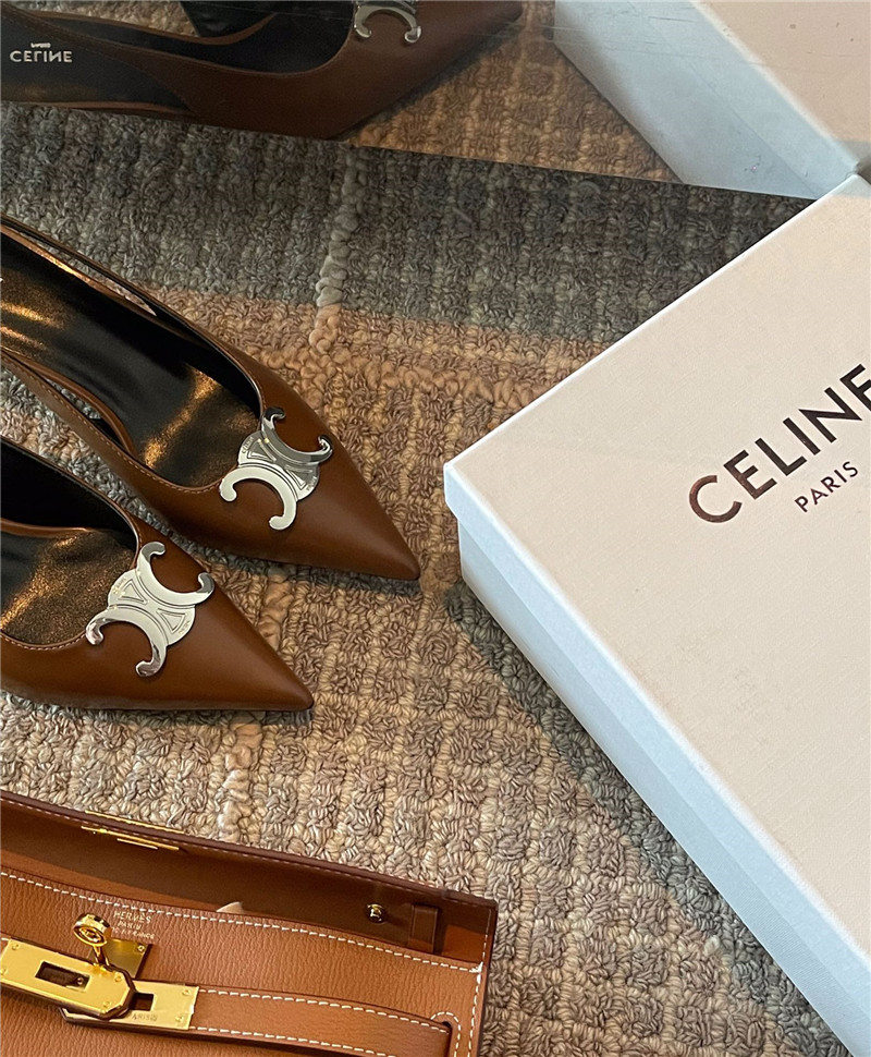 Ce1i*e arc de triomphe kitten heels