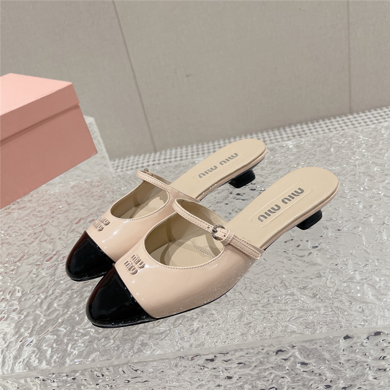 M1um1u new half slippers