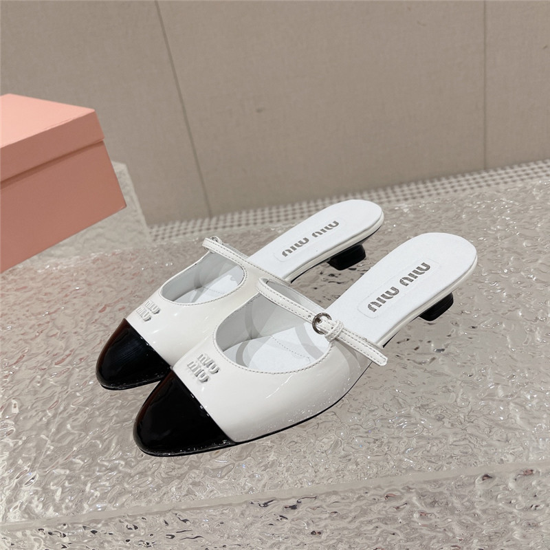 M1um1u new half slippers