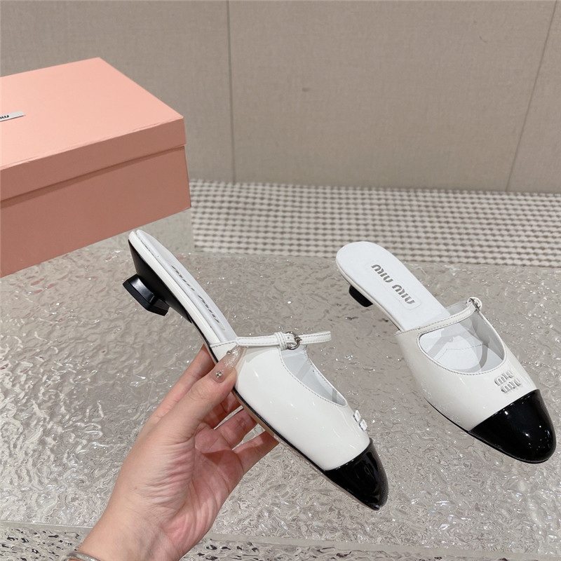 M1um1u new half slippers