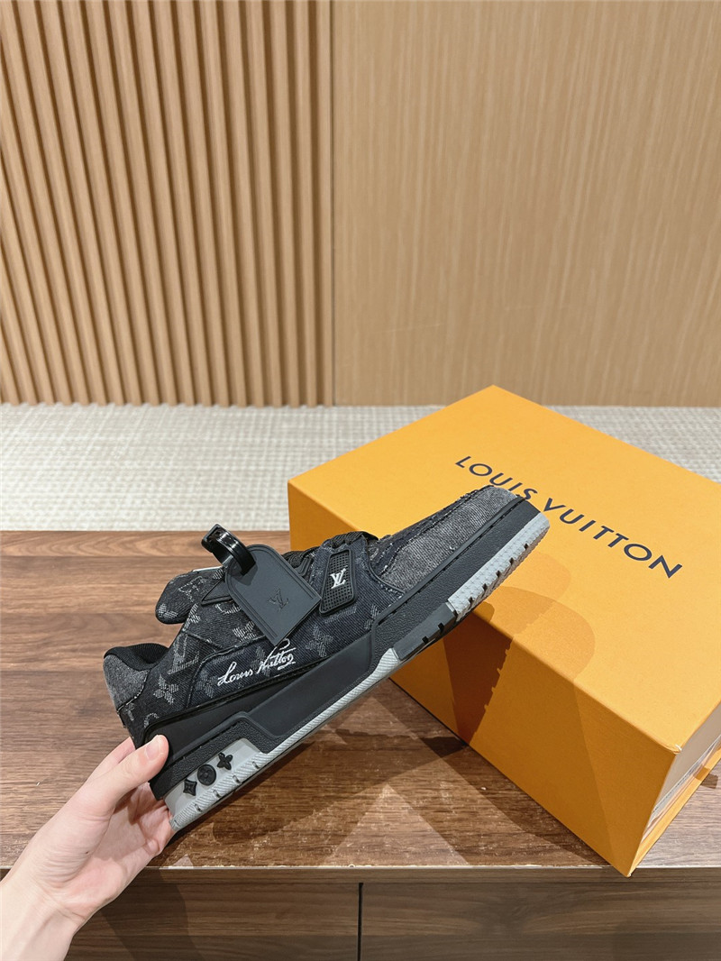 l0vis Vvtt0n lv new sneakers