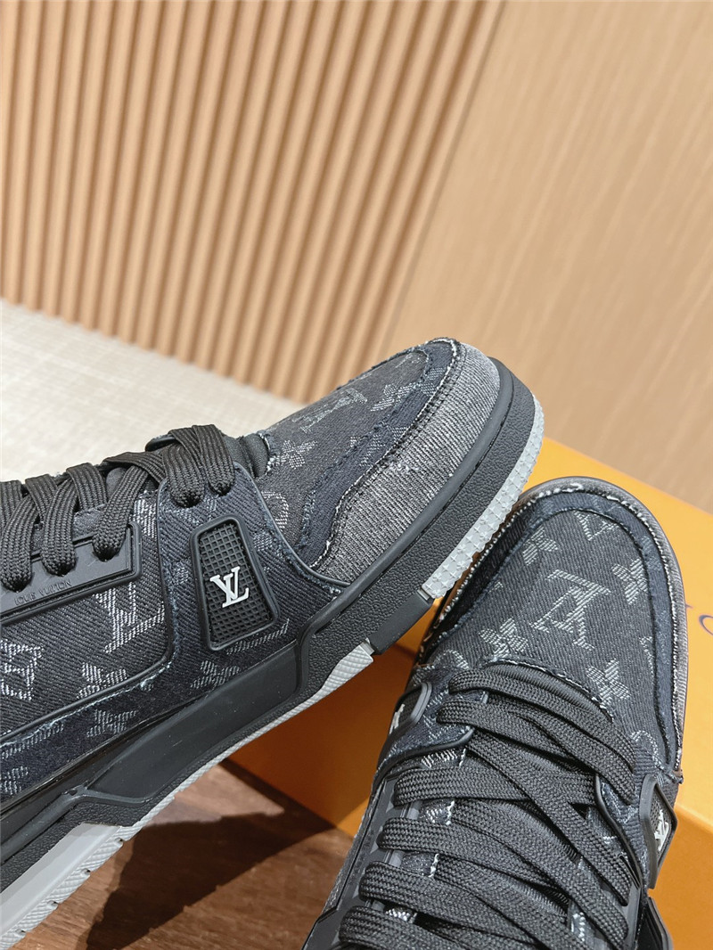 l0vis Vvtt0n lv new sneakers