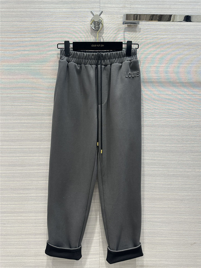 l0vis Vvtt0n lv sports sweatshirt suit in grey