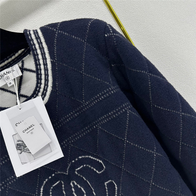 Ch**el logo plaid knitted sweater