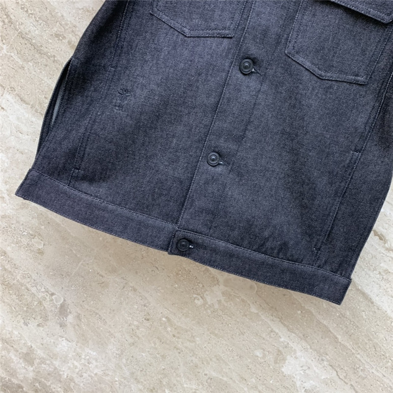 D10r heavy embroidered denim vest jacket