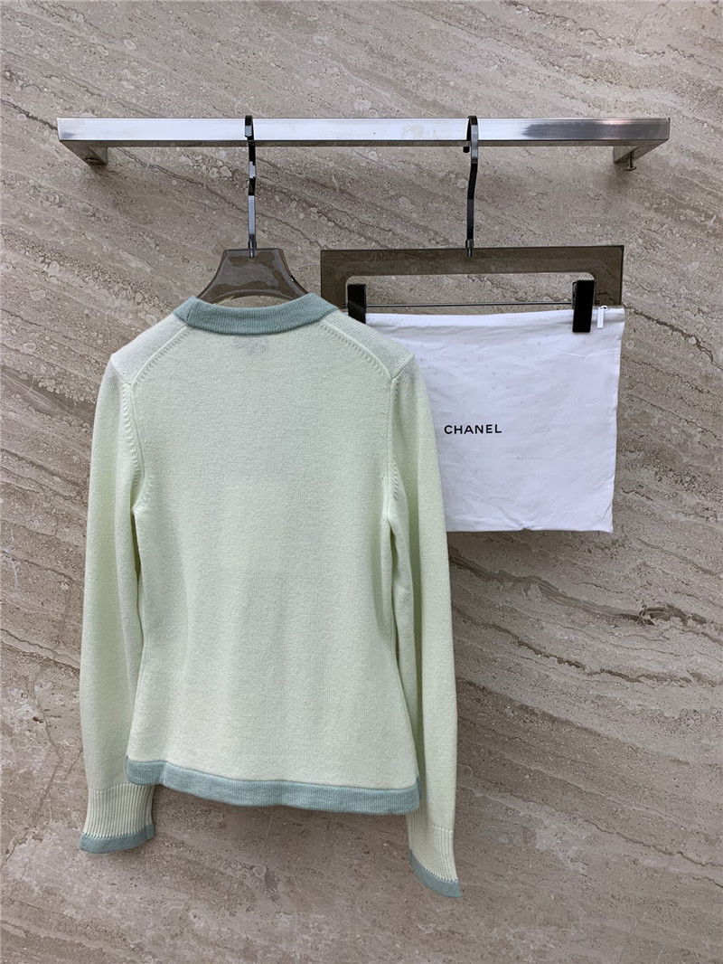 Ch**el macaron color cardigan in green
