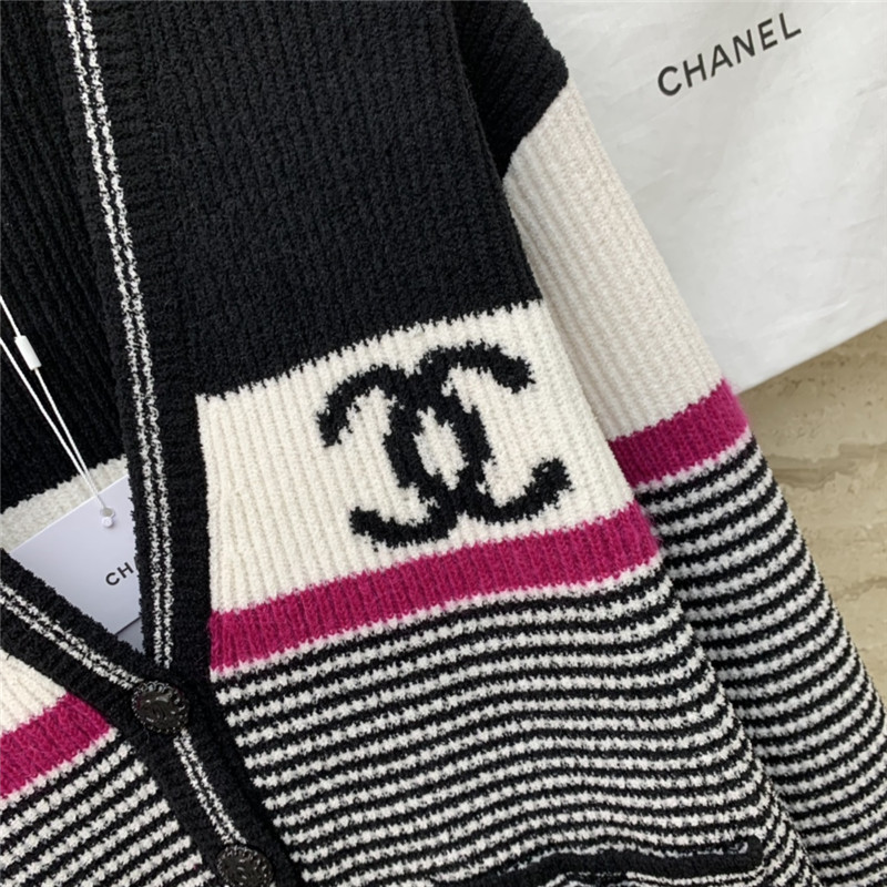 Ch**el contrast wool cardigan in navy