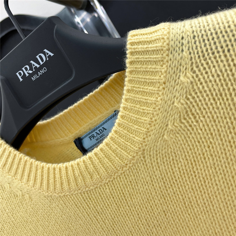 Pra*a crew neck knit sweater in yellow