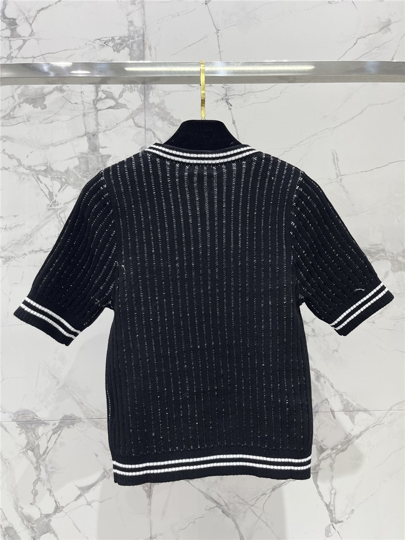 Ch**el vertical striped logo sweater black