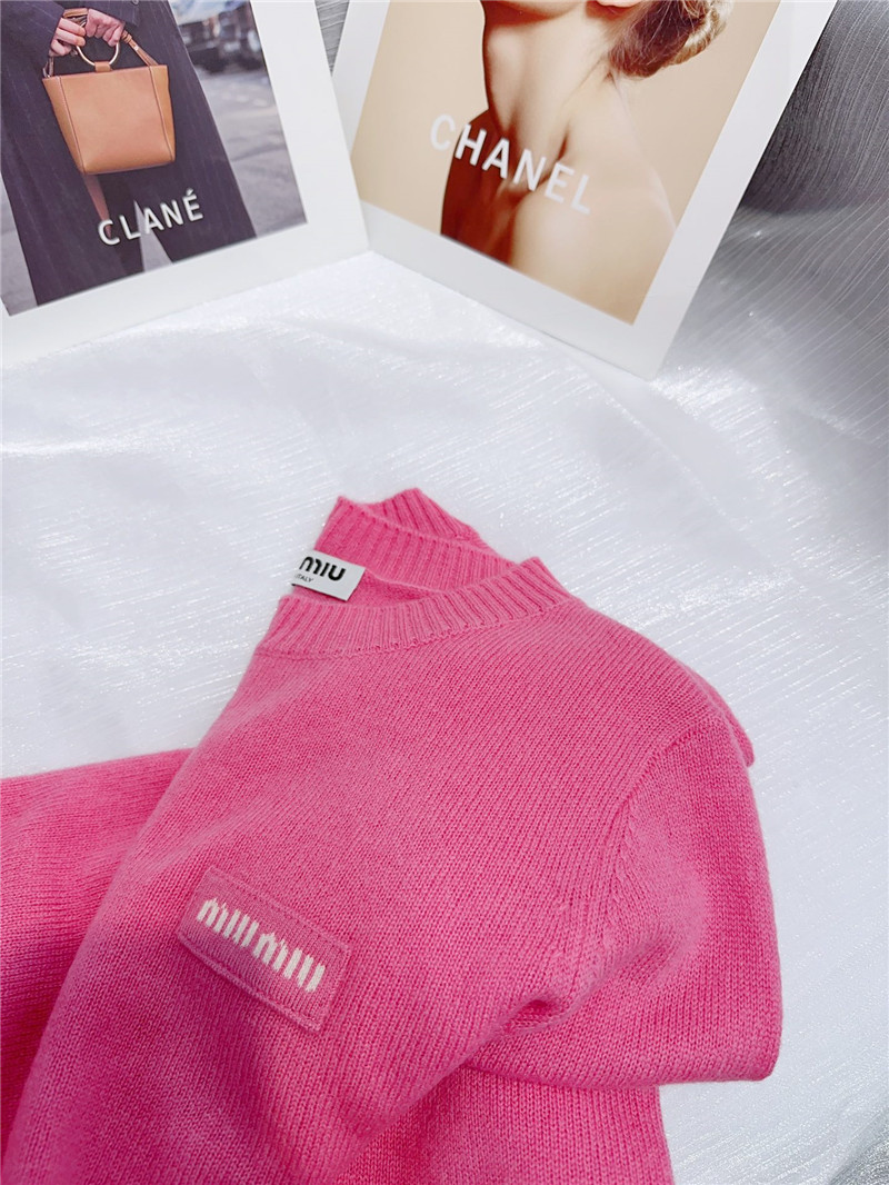 Miu Miu Logo Wool Sweater in Trendy Pink