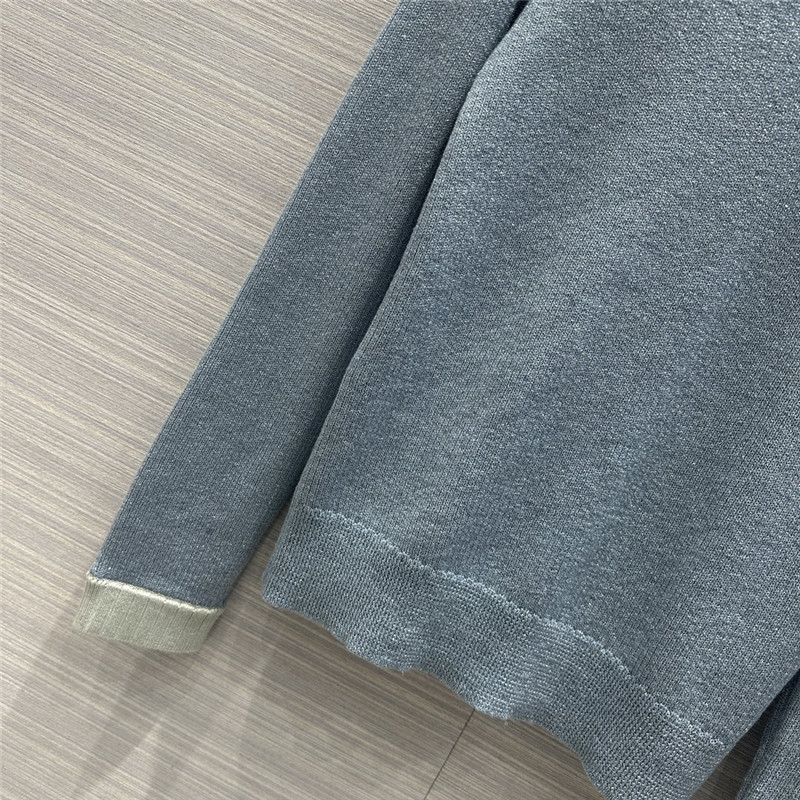 Gvc*1 silk yarn knitted sweater