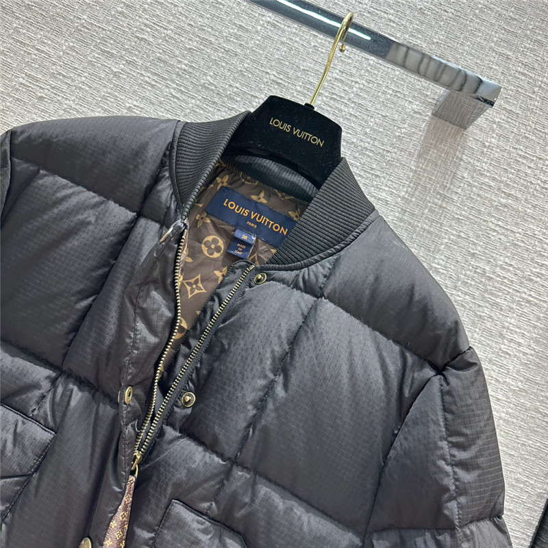 l0vis Vvtt0n lv ribbed flight jacket down jacket
