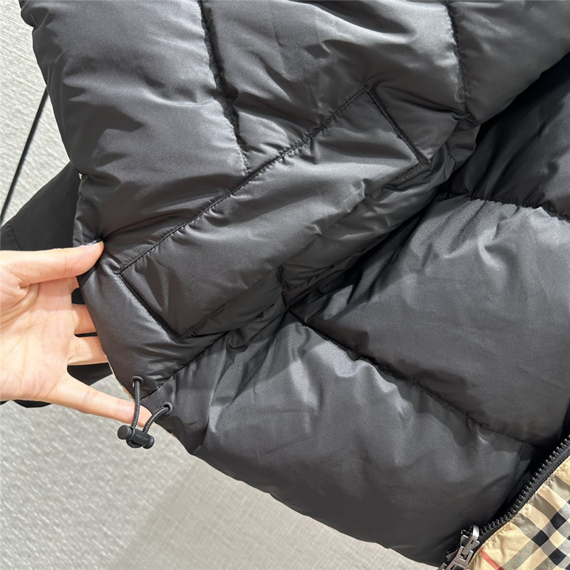 Bv*b*rry reversible short down jacket