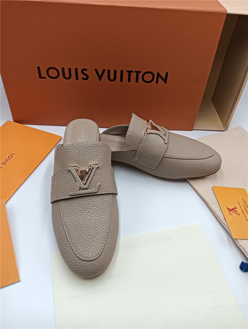 l0vis Vvtt0n lv flat loafers