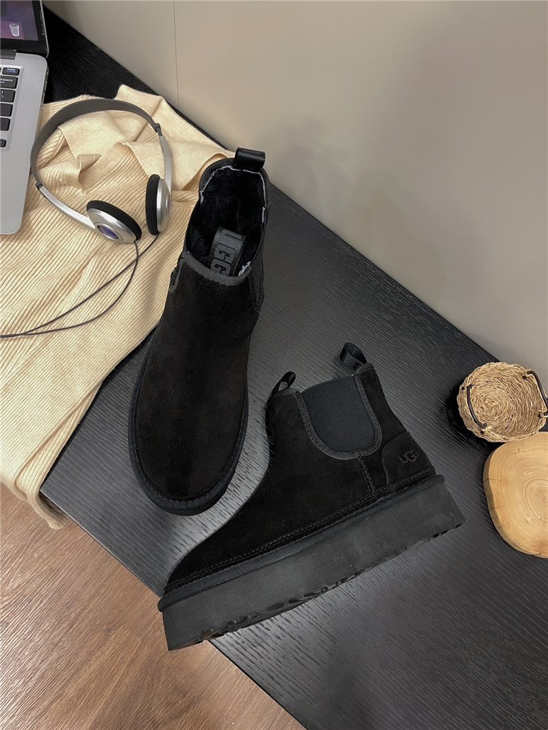 UGG Neumel Platform Chelsea Boot Black