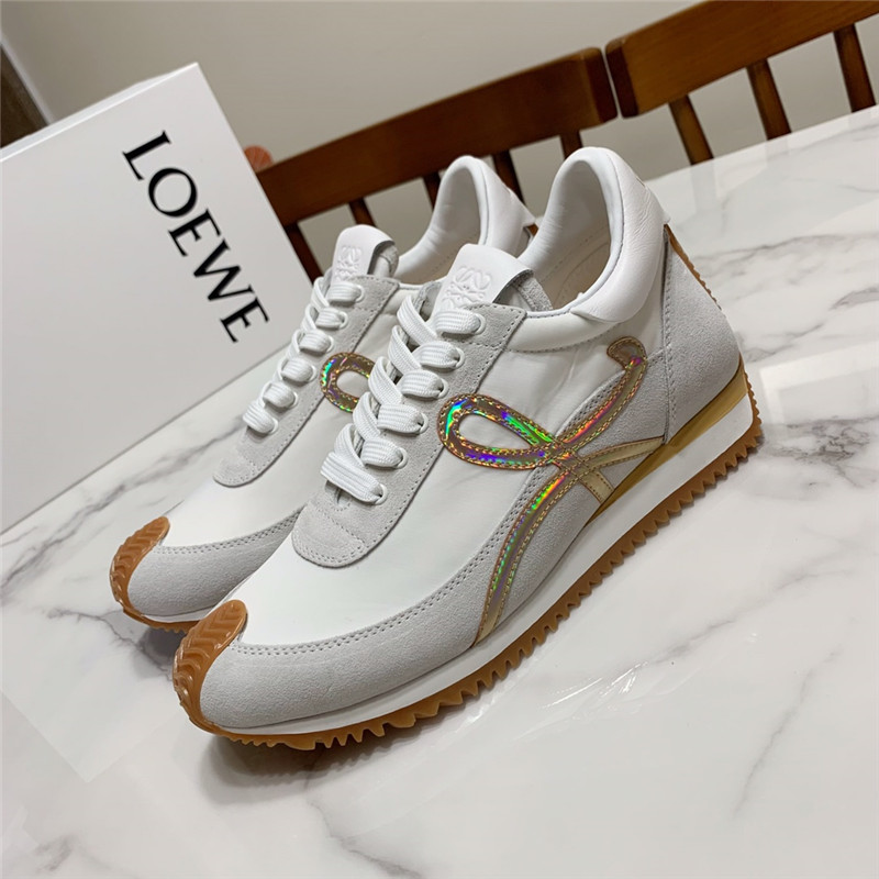 L0ew* flow runner sneaker white