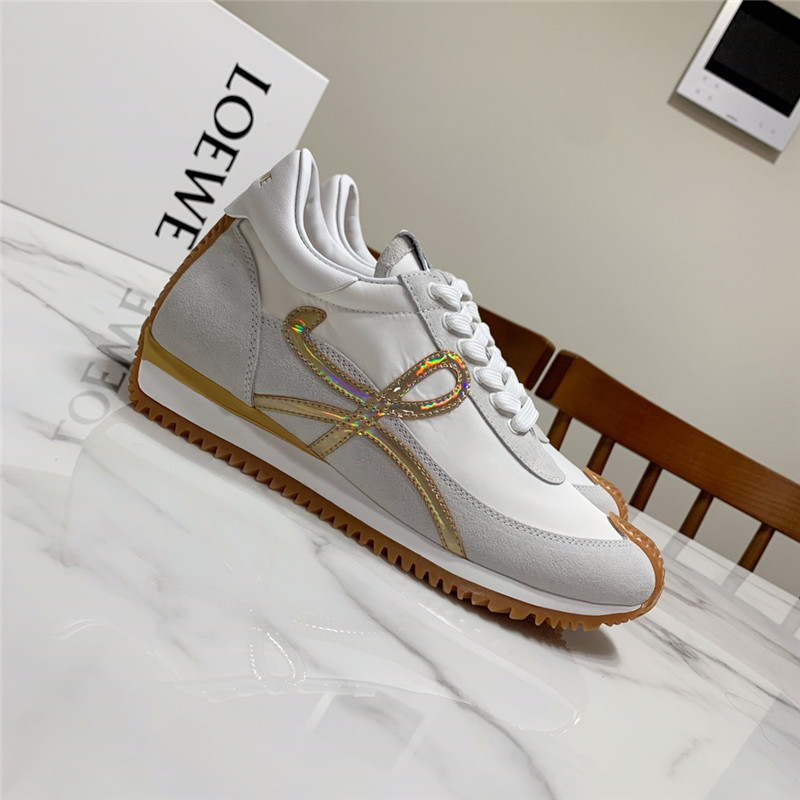 L0ew* flow runner sneaker white