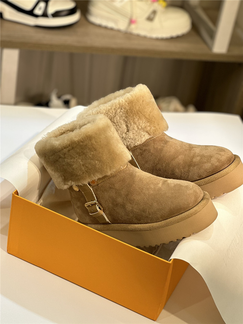 l0vis Vvtt0n lv ski aspen platform ankle boots