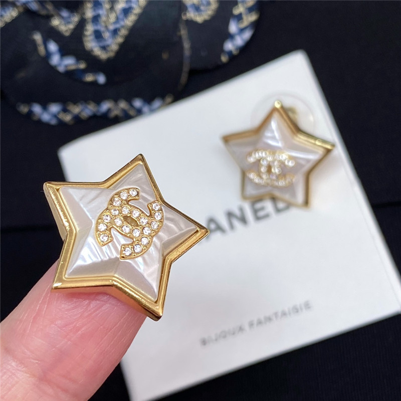 ch**el star D1am0nd ch**el stud earrings