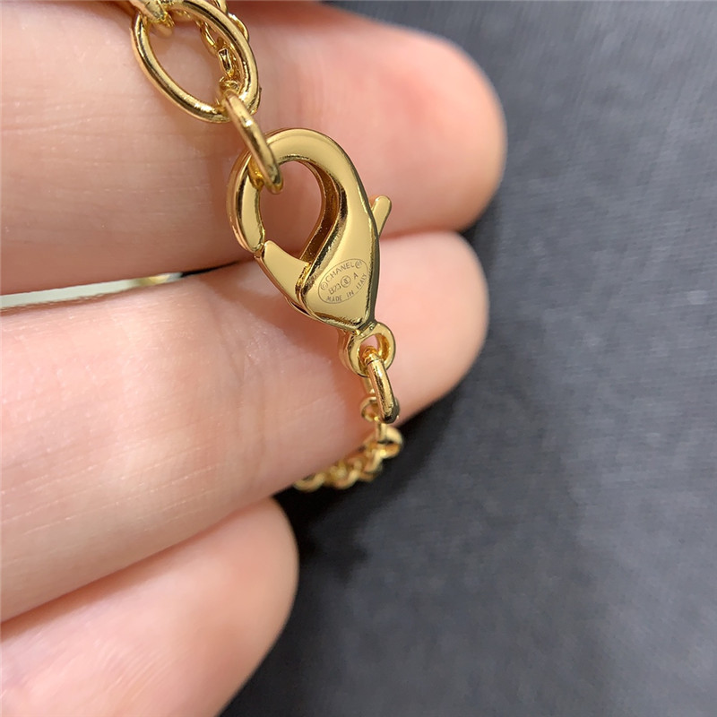 Ch**el round acrylic necklace