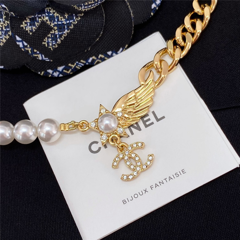 Ch**el chain pearls wings Ch**el necklace