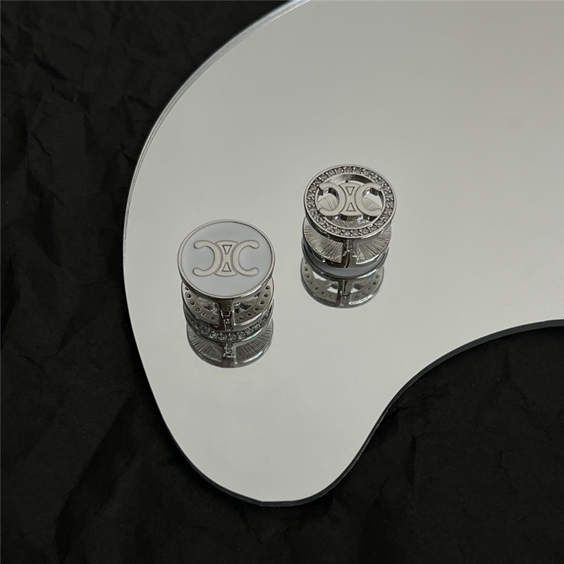 Ce1i*e new earrings