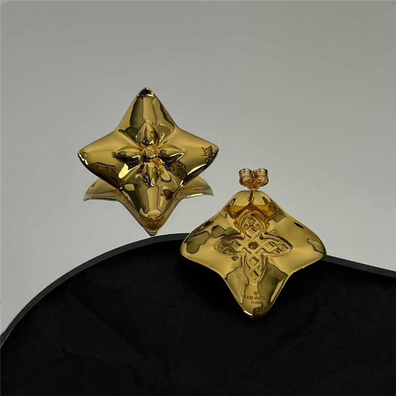 l0vis Vvtt0n lv new earrings
