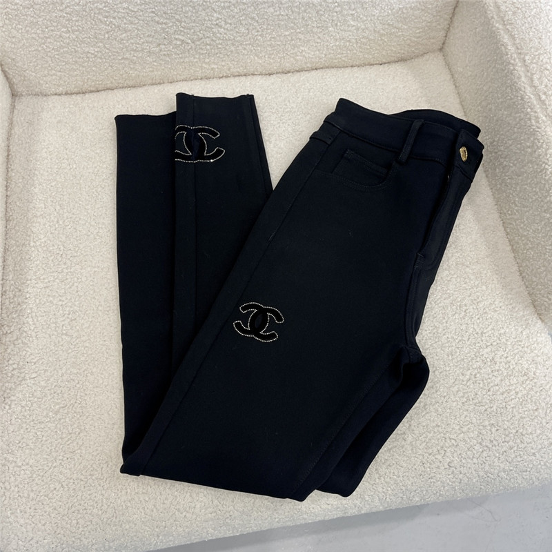 Ch**el fleece pencil pants
