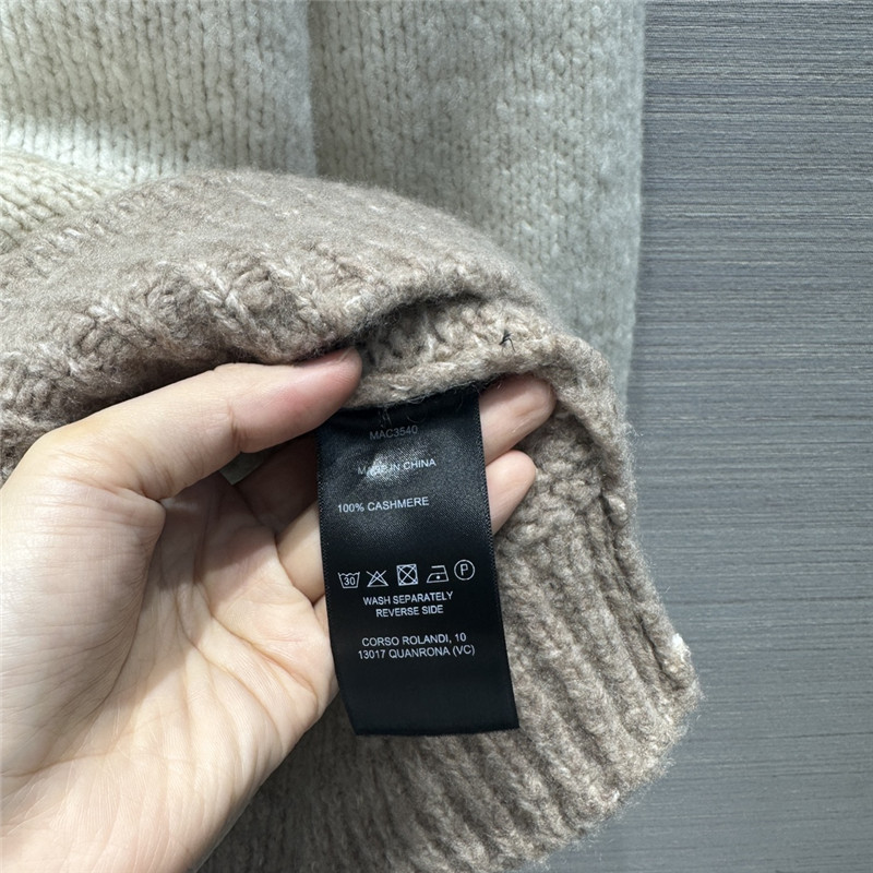 L0r0 P1ana cashmere sweater