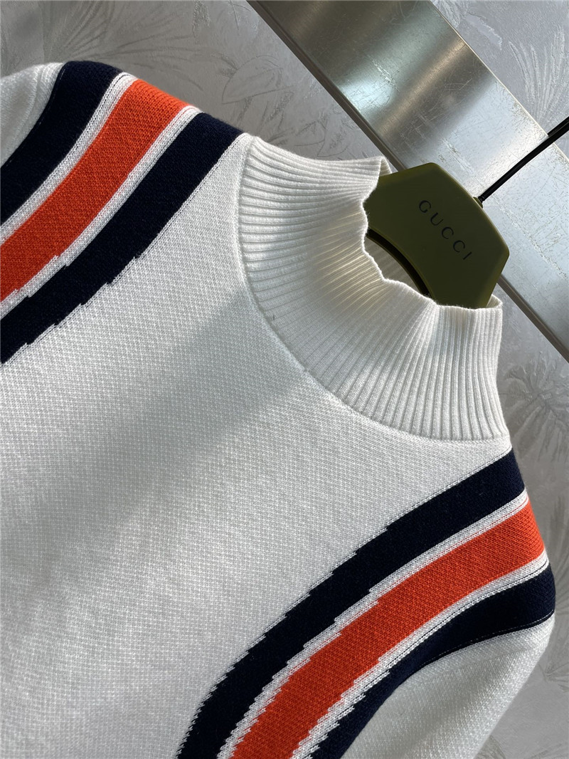 Gvc*1 turtleneck knitted sweater