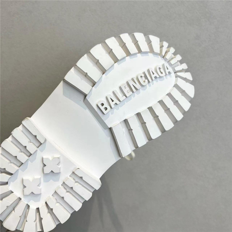 Ba1en*iaga alaska low boot white nylon