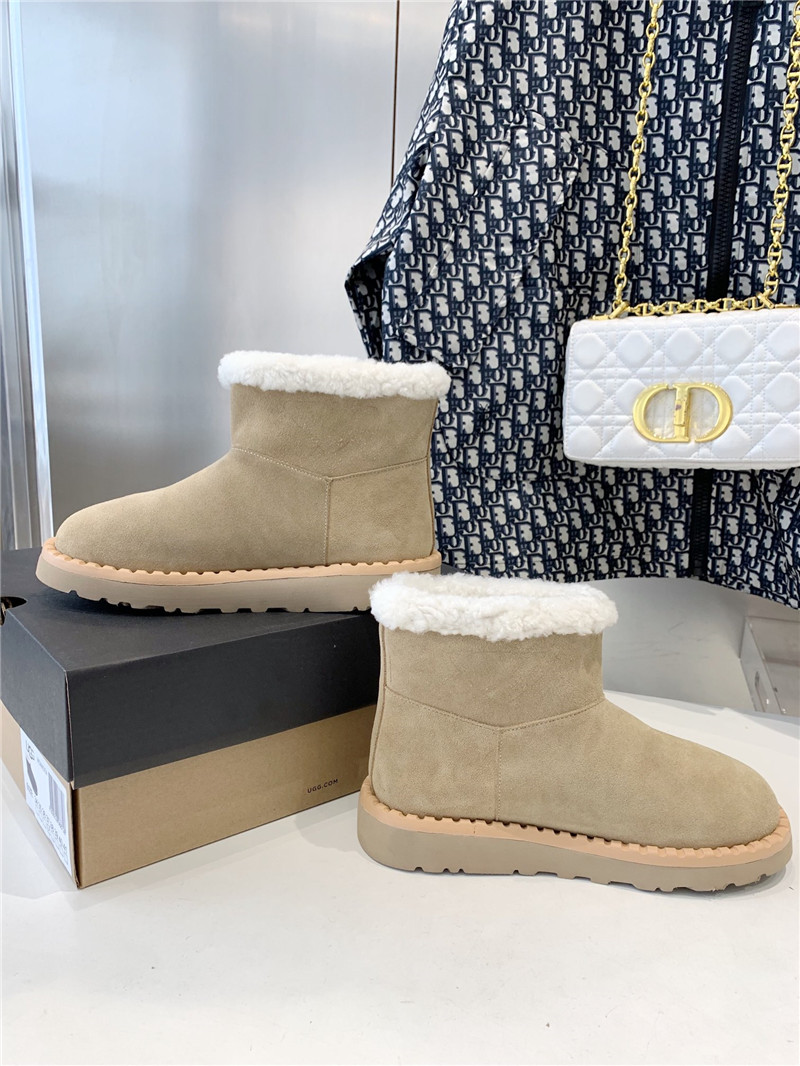 UGG Shearling Beige Suede Boots