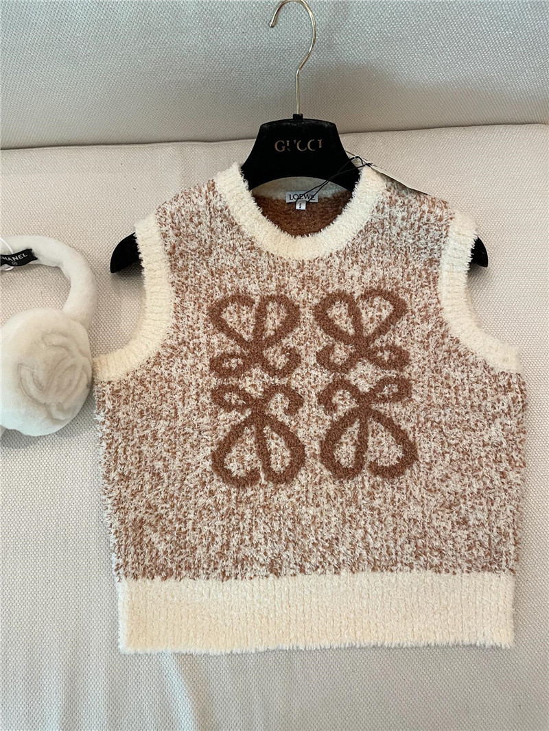 L0ew* logo jacquard knitted vest