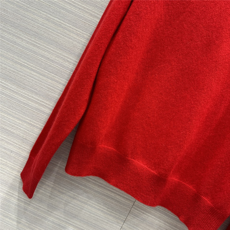 BC Knitted Cashmere Sweater in White
